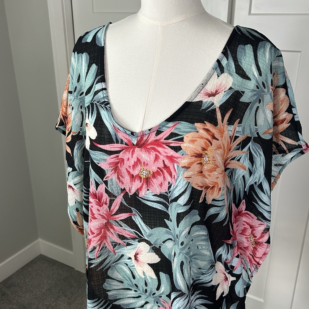 Kona Sol Women's Floral Criss Cross Lattice‎ Back Swim Cover Stretch Size SMALL - Picture 2 of 9